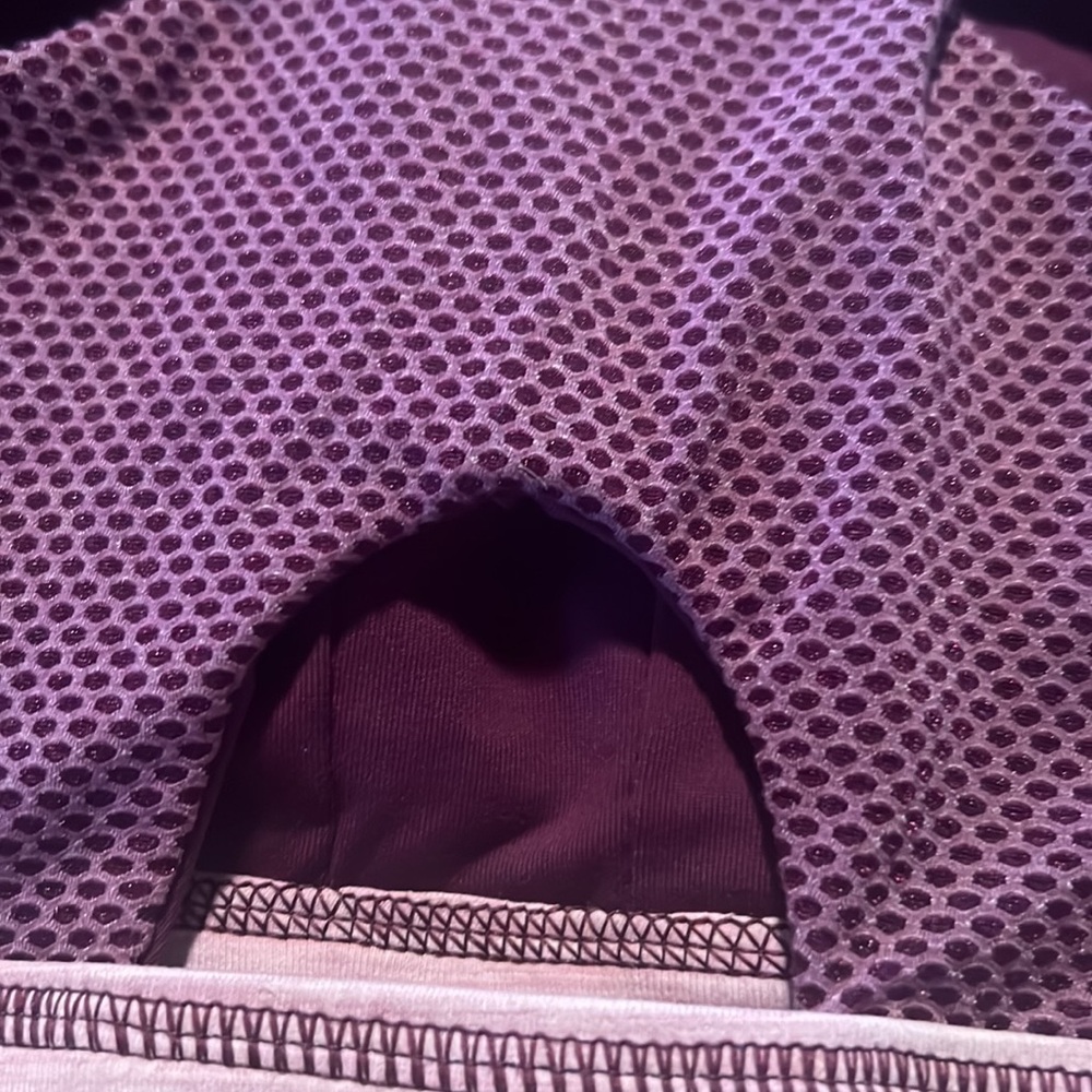 Torrid Purple Mesh Racerback Sports Bra size 0 (L) - Picture 5 of 6
